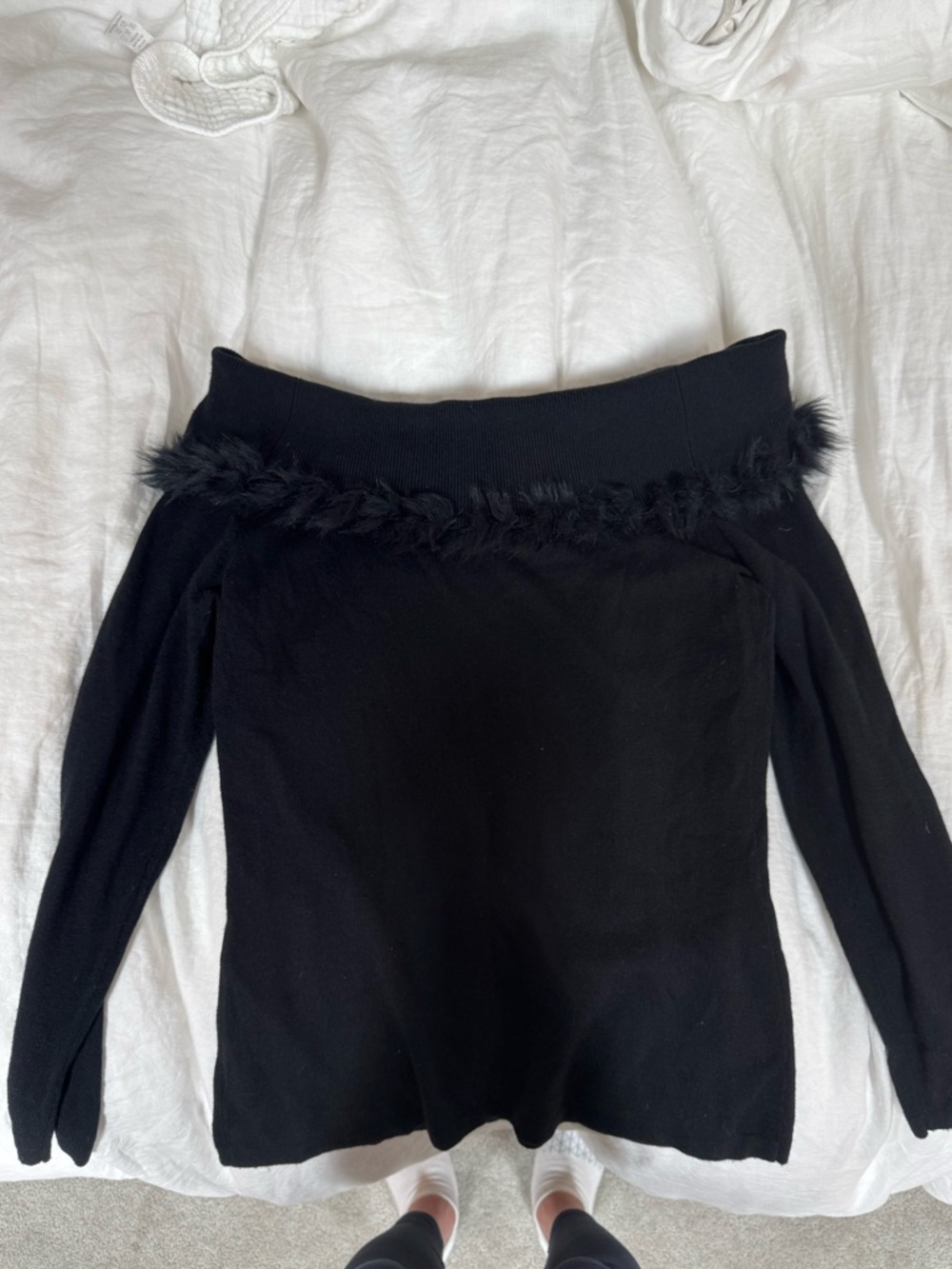 Lilly Pulitzer Faux fur shoulder sweater